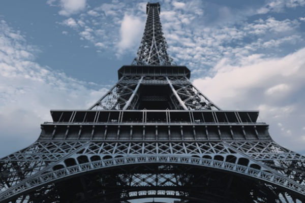 La Tour Eiffel sous haute protection