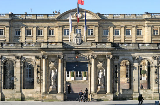 Vue de l'hôtel de ville de Bordeaux