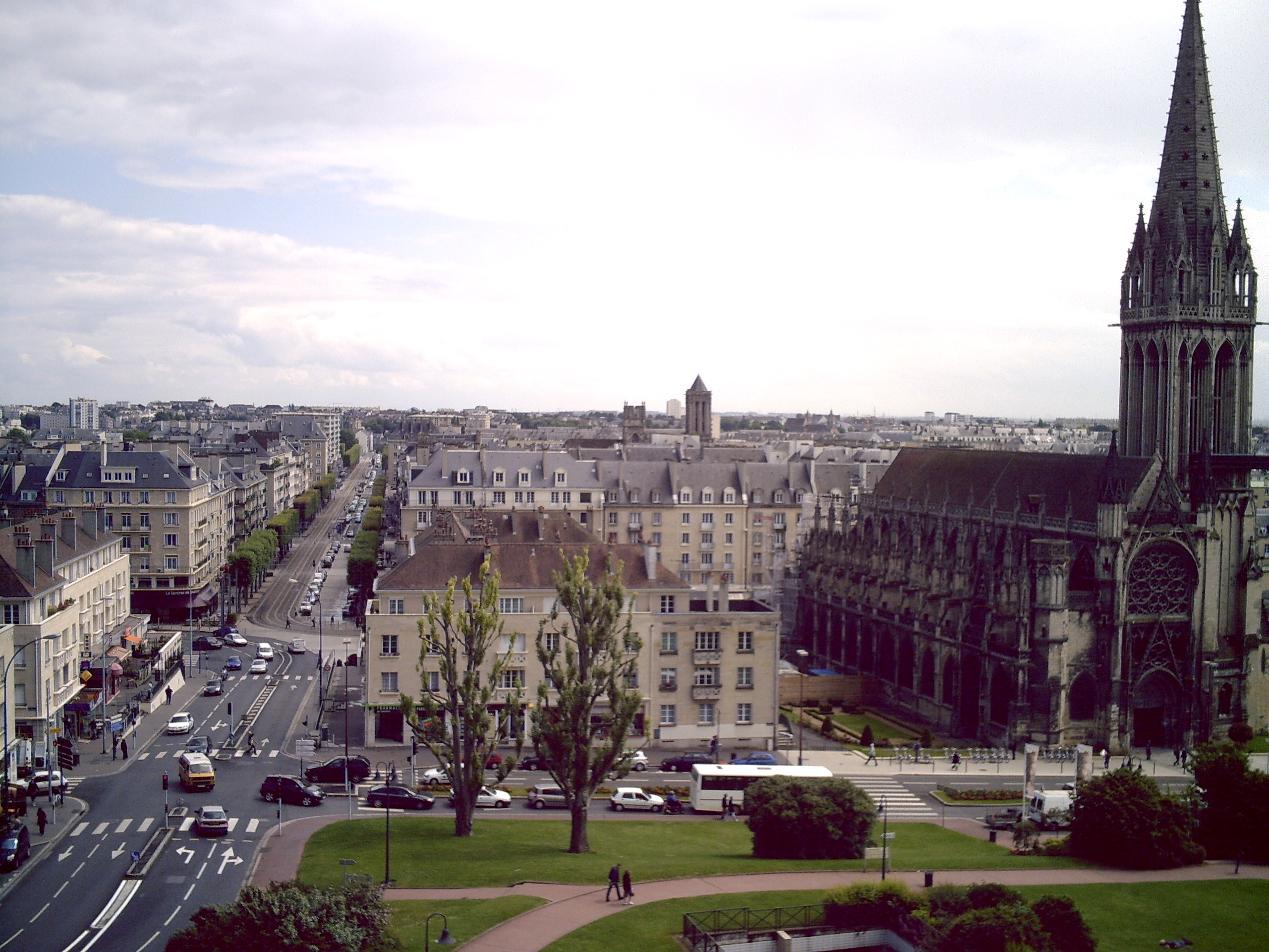 Avenue du 6 juin à Caen