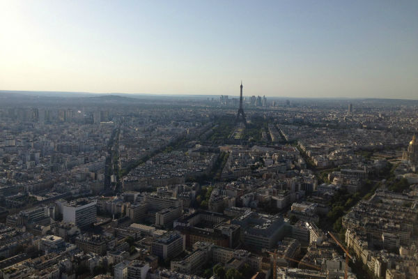 Vue aérienne de Paris et sa région