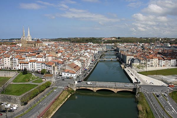 Bayonne