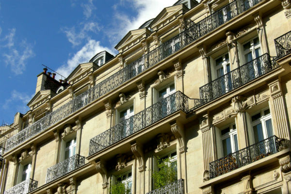 Façades d'immeubles parisiens