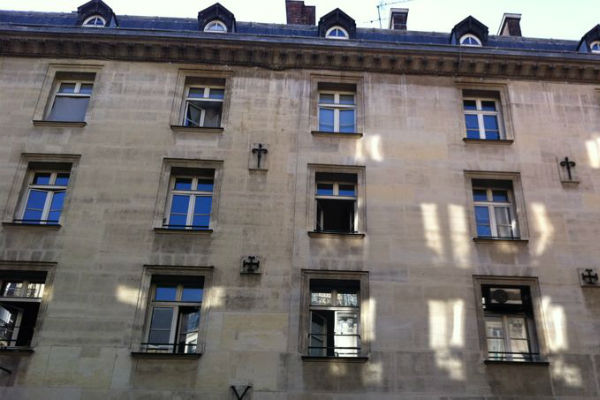 Immeuble rue Saint-Pétersbourg, Paris