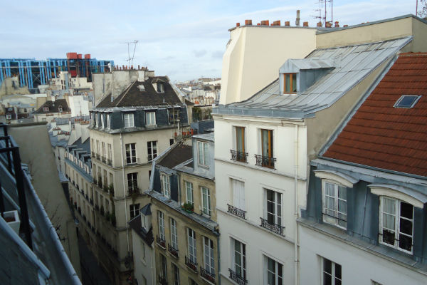 Vue d'un appartement parisien, proche de Beaubourg